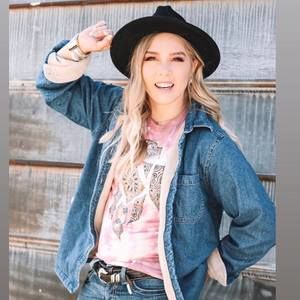 Meet your Posher, Katelin